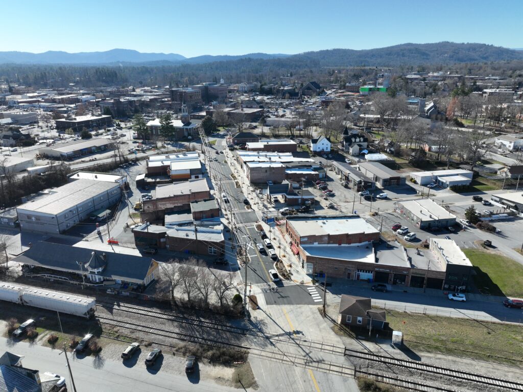 Hendersonville 7th Avenue Streetscape